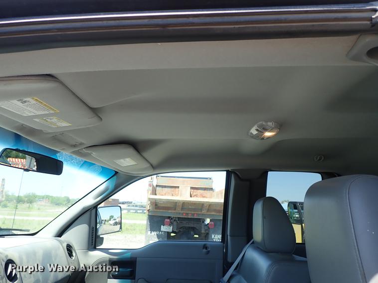 image for item DE5338 2006 Ford F150 SuperCab pickup truck