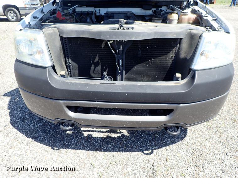 image for item DE5338 2006 Ford F150 SuperCab pickup truck