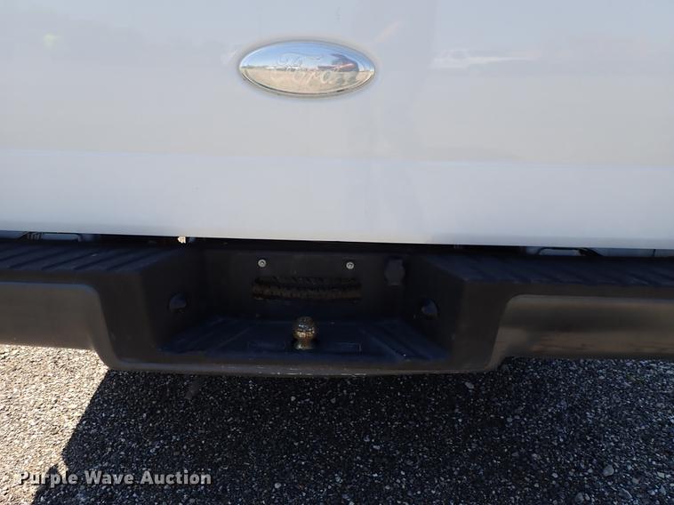 image for item DE5338 2006 Ford F150 SuperCab pickup truck