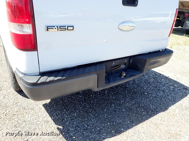 image for item DE5338 2006 Ford F150 SuperCab pickup truck