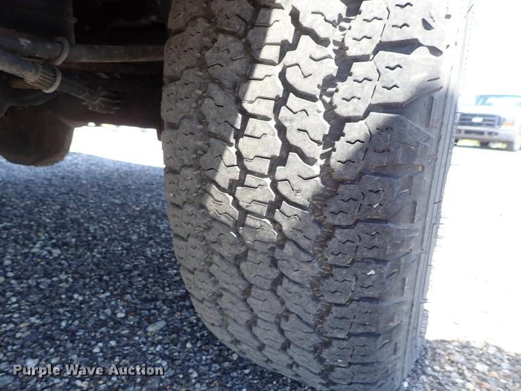 image for item DE5338 2006 Ford F150 SuperCab pickup truck