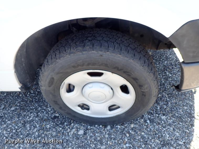 image for item DE5338 2006 Ford F150 SuperCab pickup truck