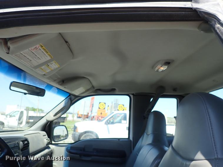 image for item DE5339 2006 Ford F250 Super Duty SuperCab pickup truck