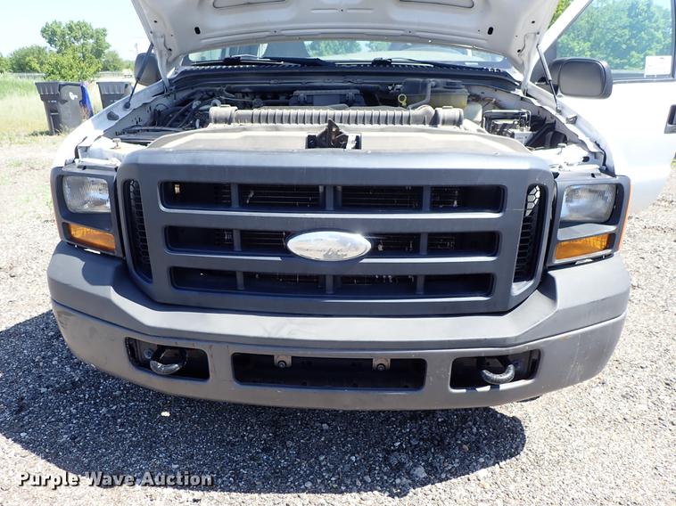 image for item DE5339 2006 Ford F250 Super Duty SuperCab pickup truck