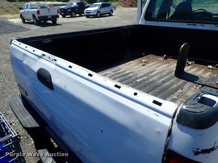 image for item DE5339 2006 Ford F250 Super Duty SuperCab pickup truck