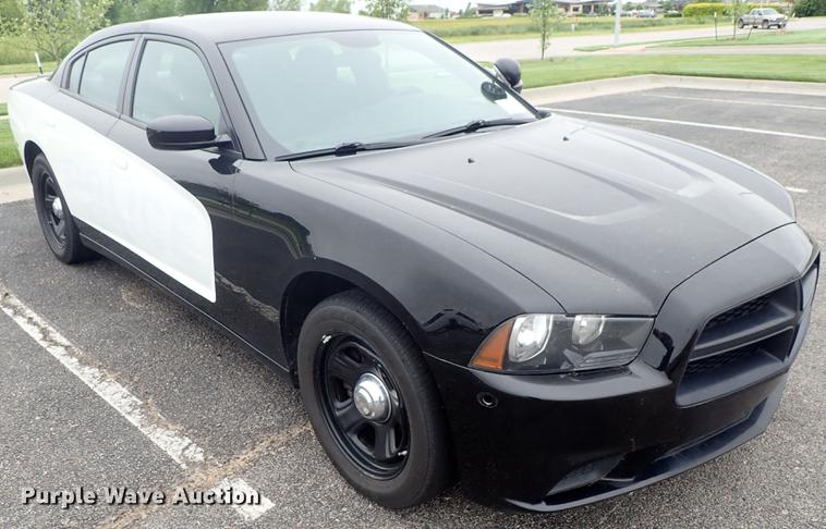 image for item DE5368 2014 Dodge Charger Police