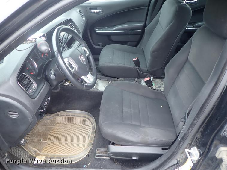 image for item DE5368 2014 Dodge Charger Police