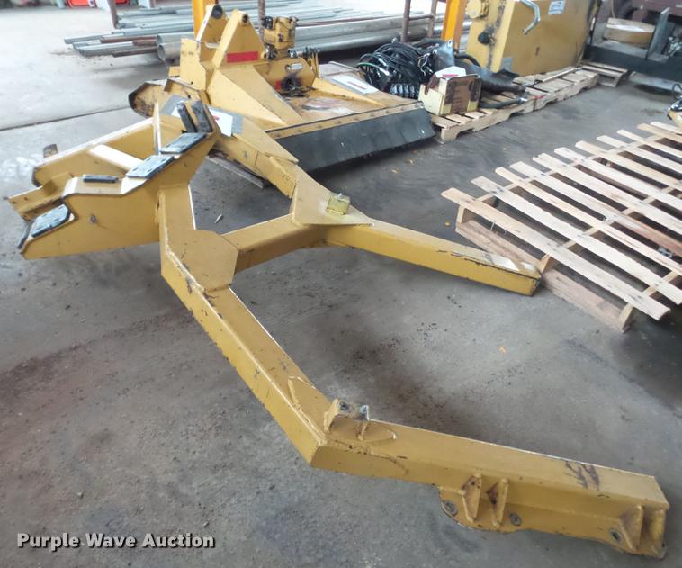 image for item DE7804 Tiger 34852 boom rotary mower