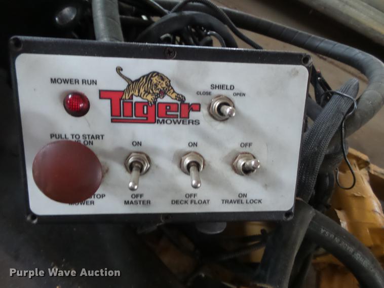 image for item DE7804 Tiger 34852 boom rotary mower