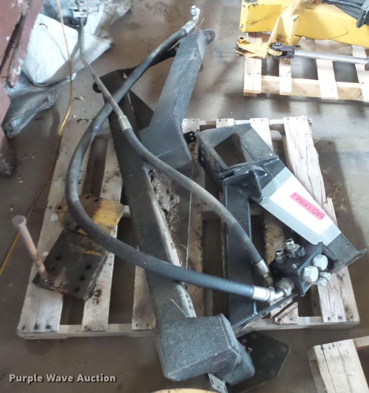 image for item DE7804 Tiger 34852 boom rotary mower