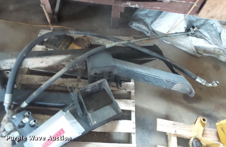 image for item DE7804 Tiger 34852 boom rotary mower