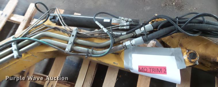 image for item DE7804 Tiger 34852 boom rotary mower