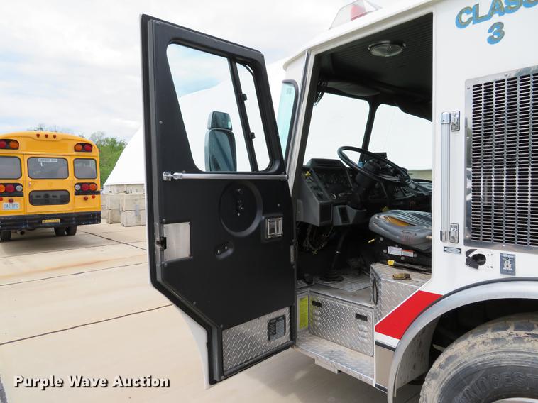 image for item DE8040 1996 Emergency One fire truck