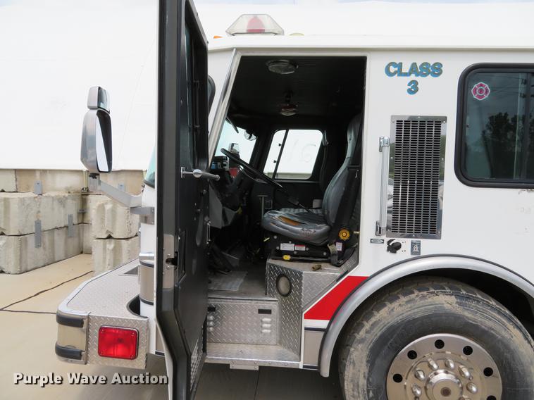 image for item DE8040 1996 Emergency One fire truck