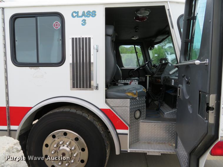 image for item DE8040 1996 Emergency One fire truck