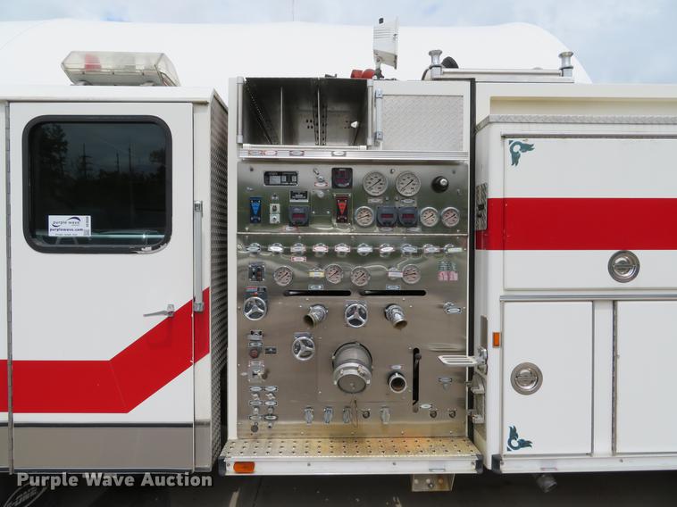 image for item DE8040 1996 Emergency One fire truck