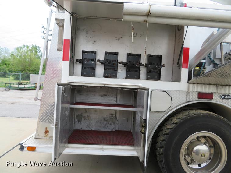 image for item DE8040 1996 Emergency One fire truck