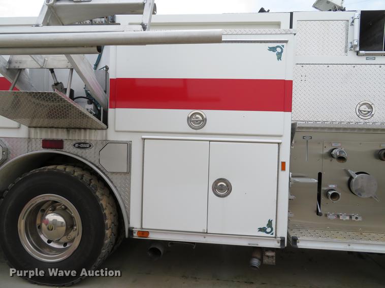 image for item DE8040 1996 Emergency One fire truck