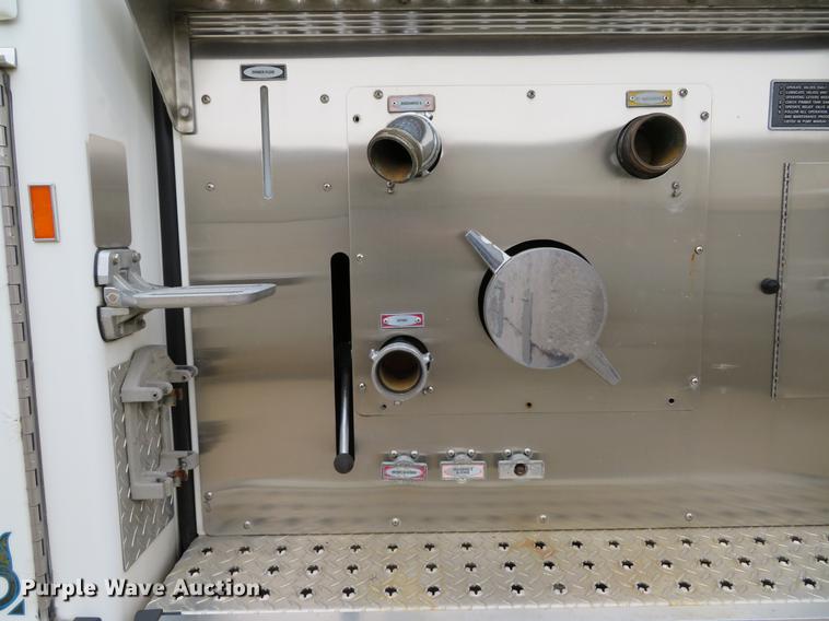 image for item DE8040 1996 Emergency One fire truck