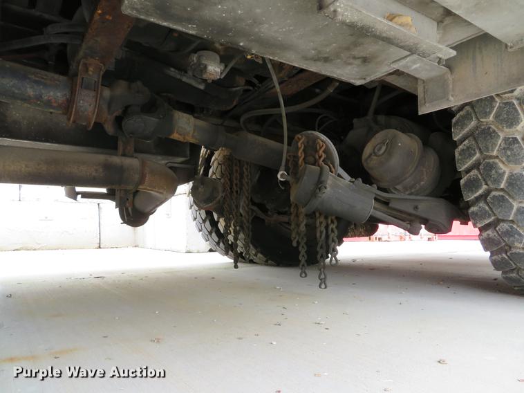 image for item DE8040 1996 Emergency One fire truck