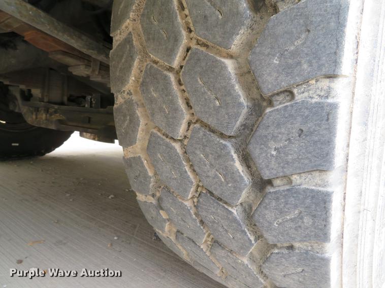 image for item DE8040 1996 Emergency One fire truck