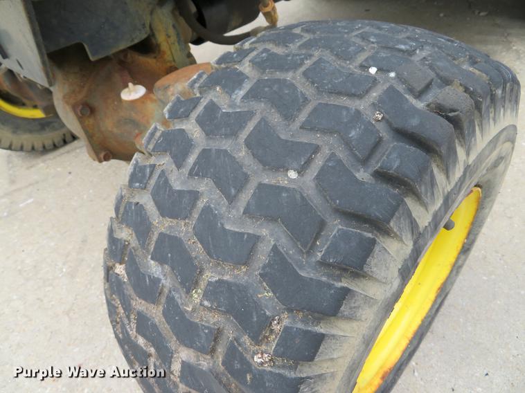 image for item DE8041 1996 John Deere F1145 lawn mower