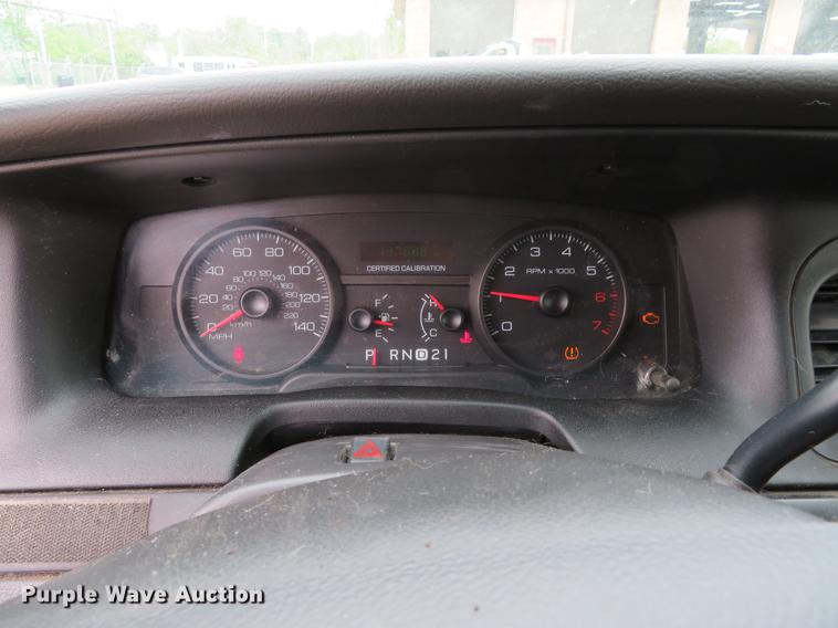 image for item DE8042 2009 Ford Crown Victoria Police Interceptor