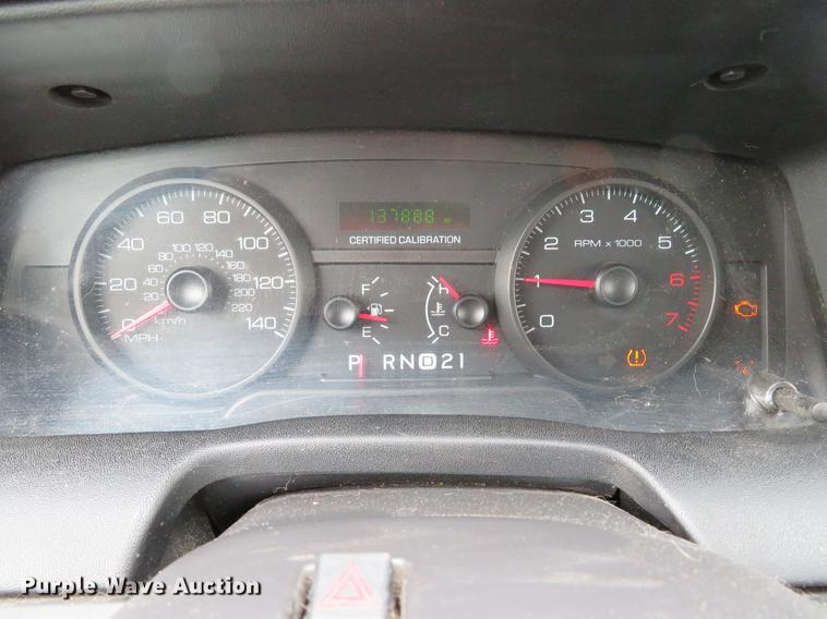 image for item DE8042 2009 Ford Crown Victoria Police Interceptor