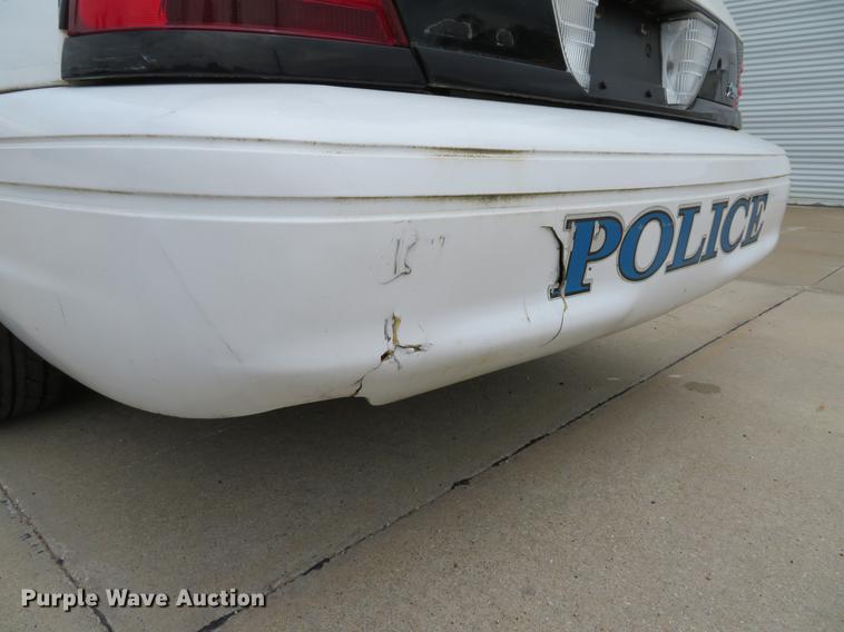 image for item DE8042 2009 Ford Crown Victoria Police Interceptor