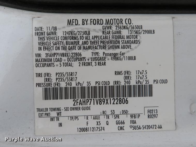 image for item DE8042 2009 Ford Crown Victoria Police Interceptor