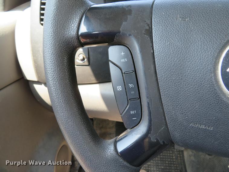 image for item DE8099 2008 Chevrolet Silverado 1500 pickup truck