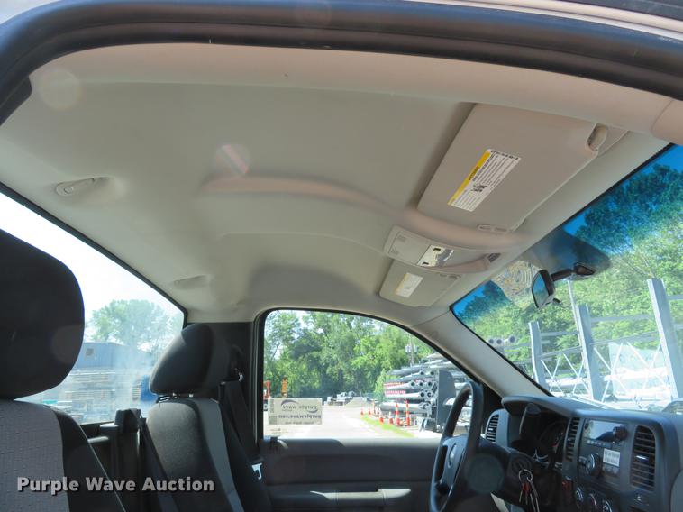 image for item DE8099 2008 Chevrolet Silverado 1500 pickup truck