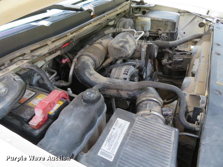 image for item DE8099 2008 Chevrolet Silverado 1500 pickup truck