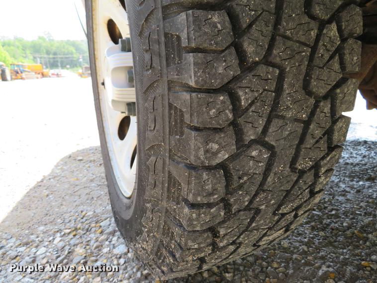 image for item DE8099 2008 Chevrolet Silverado 1500 pickup truck