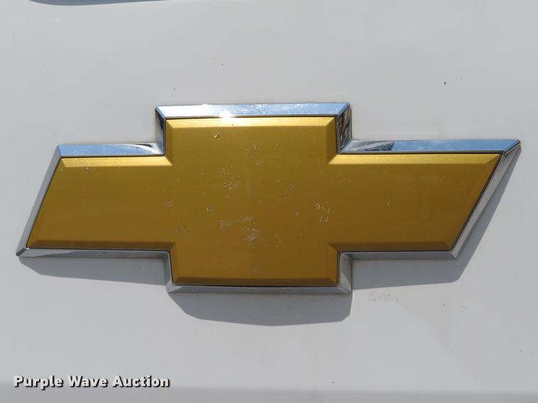 image for item DE8099 2008 Chevrolet Silverado 1500 pickup truck