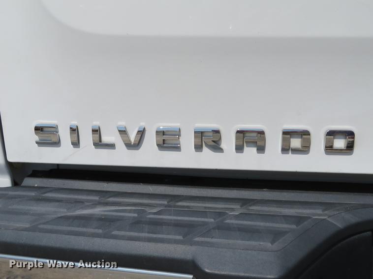 image for item DE8099 2008 Chevrolet Silverado 1500 pickup truck