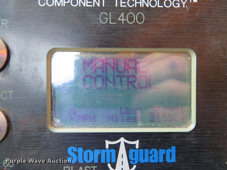 image for item DE8100 2002 International 2554 dump truck