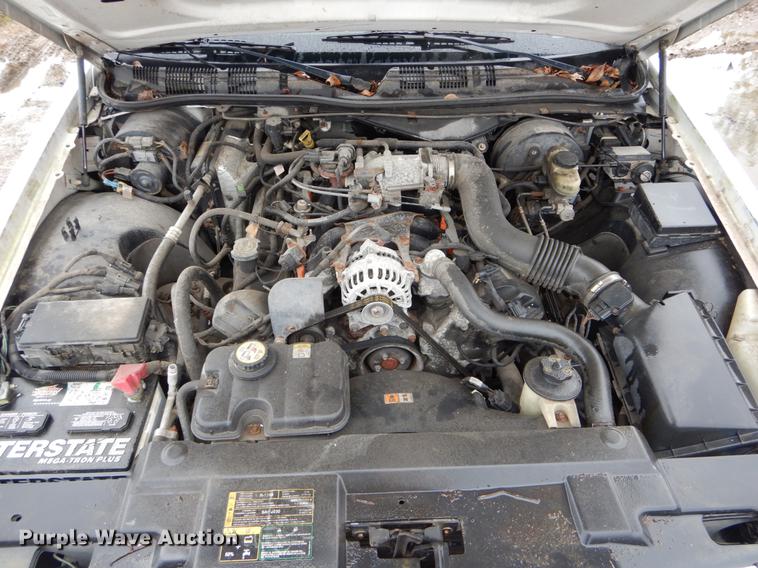 image for item DE8313 2003 Ford Crown Victoria Police Interceptor