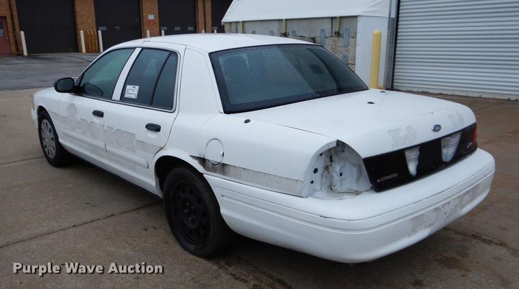 image for item DE8314 2010 Ford Crown Victoria Police Interceptor