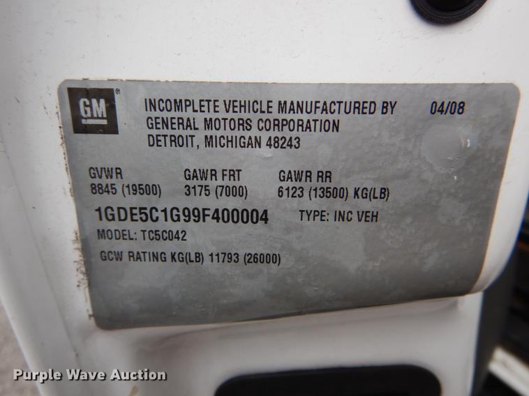 image for item DE8315 2009 GMC C5500 dump truck