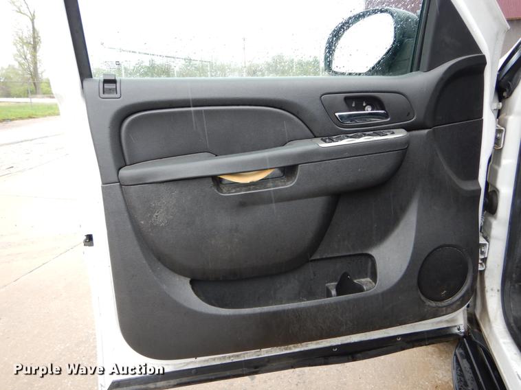 image for item DE8317 2013 Chevrolet Tahoe Police SUV