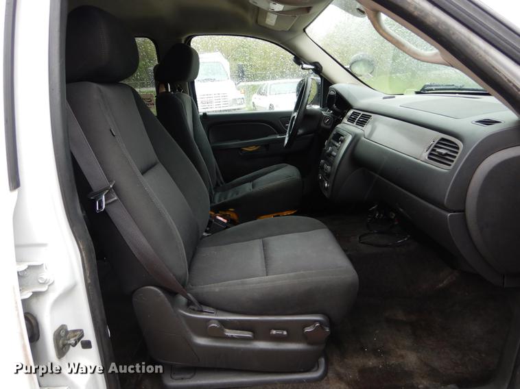 image for item DE8317 2013 Chevrolet Tahoe Police SUV