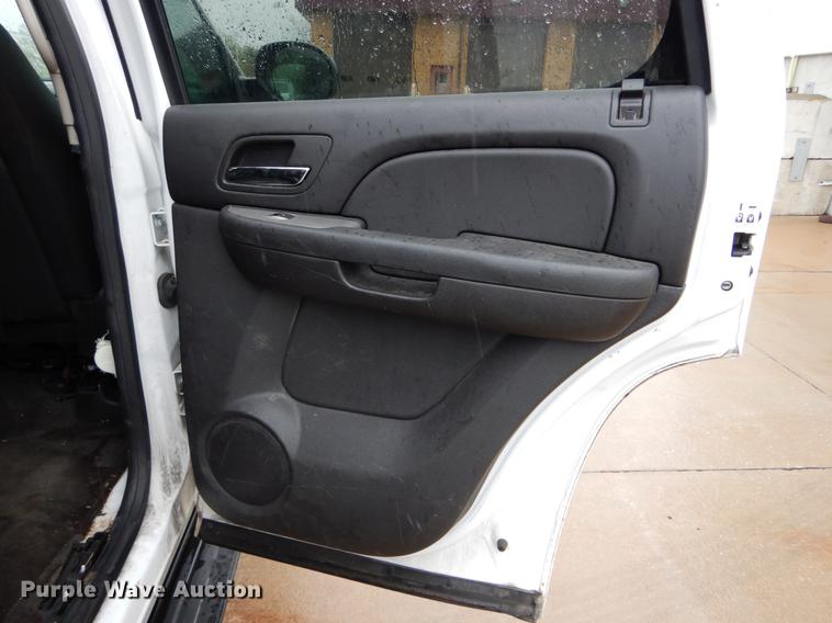 image for item DE8317 2013 Chevrolet Tahoe Police SUV