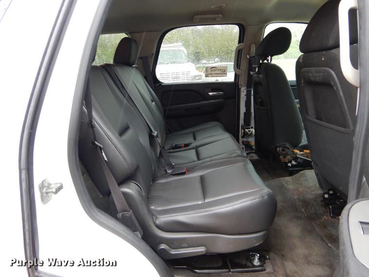 image for item DE8317 2013 Chevrolet Tahoe Police SUV