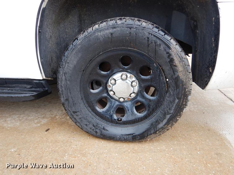 image for item DE8317 2013 Chevrolet Tahoe Police SUV