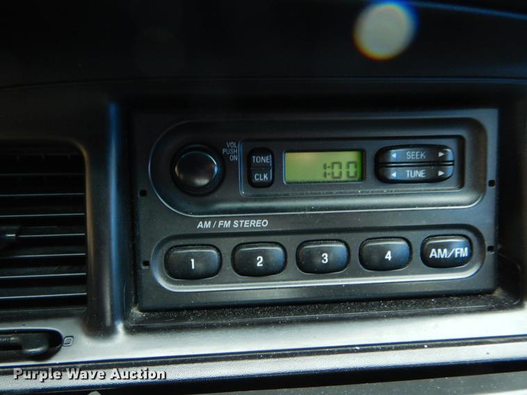 image for item DE8319 2010 Ford Crown Victoria Police Interceptor