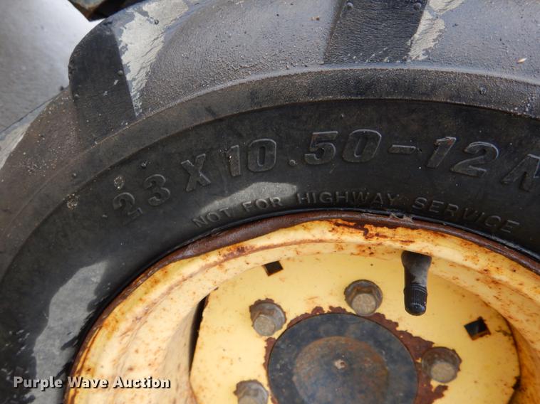 image for item DE8322 1995 John Deere F1145 lawn mower