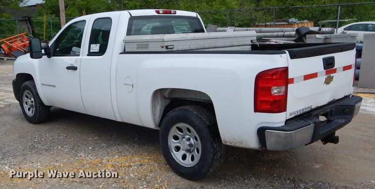 image for item DE8365 2008 Chevrolet Silverado 1500 Ext. Cab pickup truck