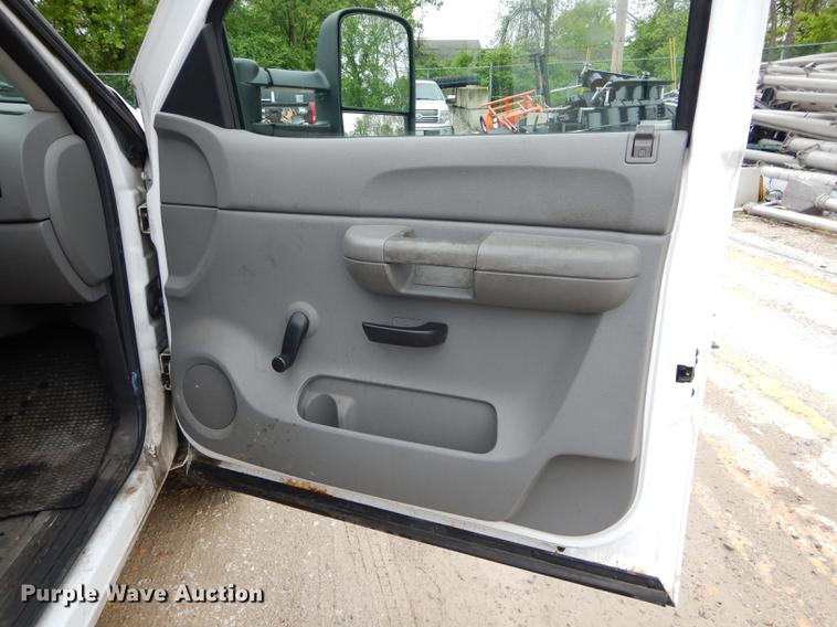 image for item DE8365 2008 Chevrolet Silverado 1500 Ext. Cab pickup truck