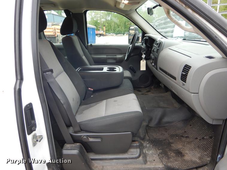 image for item DE8365 2008 Chevrolet Silverado 1500 Ext. Cab pickup truck